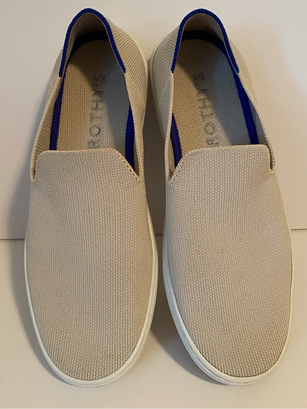Rothy’s The Original Slip On Sneaker in Sand women’s size 6.5
